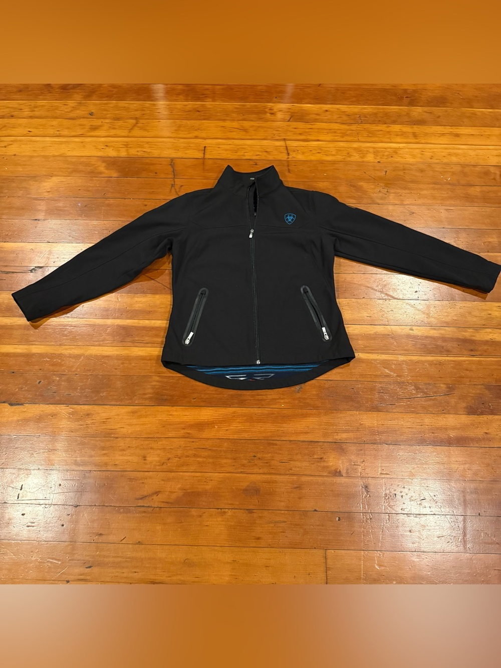 Women’s Ariat Chimayo Softshell Jacket size L